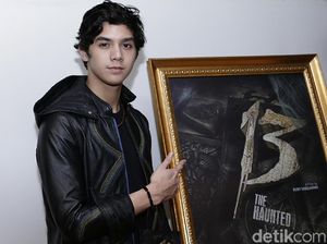 Main Film Horor, Al Ghazali dan Endy Arfian Digaji Ratusan Juta