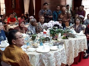 Risma Ingin Punya Banyak Hutan di Surabaya