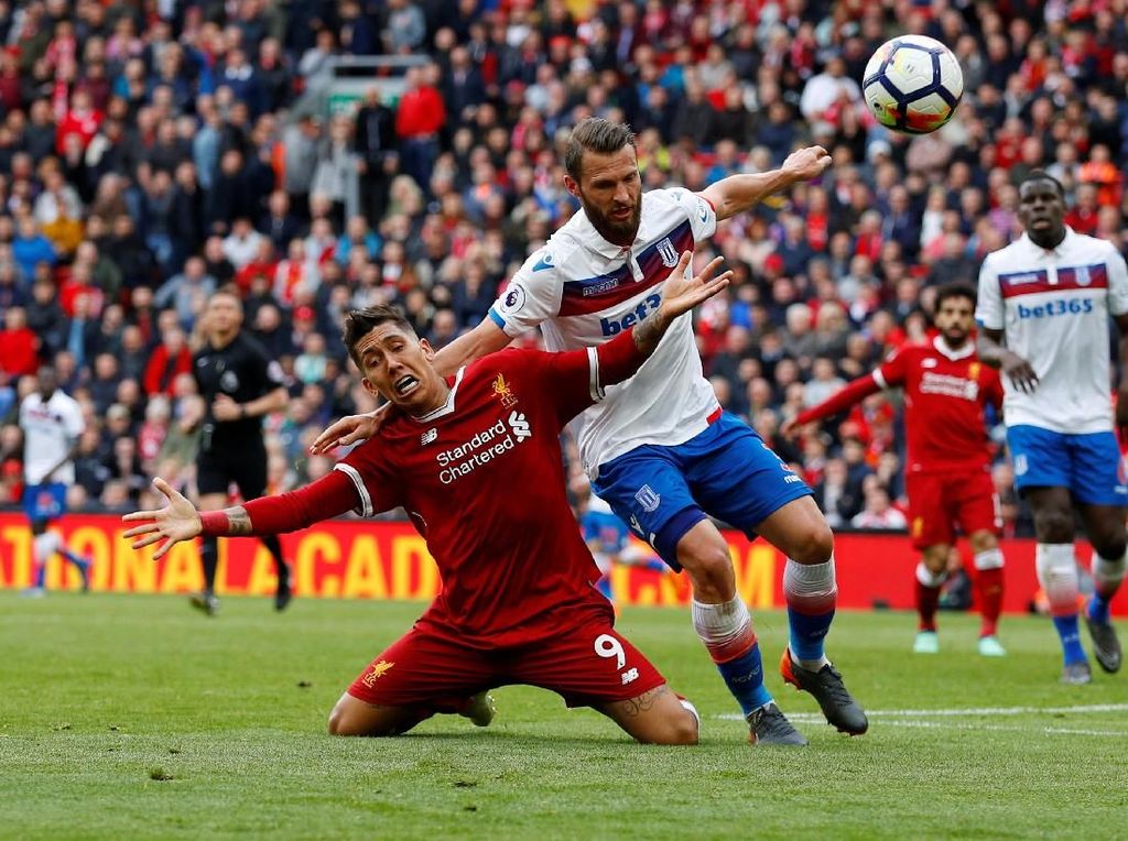 Liverpool Diredam Stoke di Anfield Liverpool Diredam Stoke di Anfield