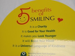 Kaum Muda Muslim Hong Kong Kampanye Smile Charity, Apa Itu?