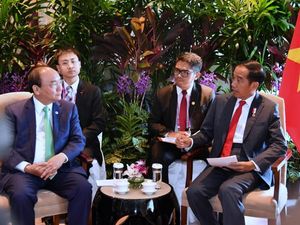 Di Singapura, Jokowi dan PM Vietnam Bahas Ekspor dan Batas Maritim