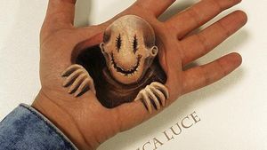 Lukisan 3D Ini Dibuat Pakai Pensil Alis
