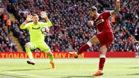 Danny Ings dilepas Liverpool ke Southampton dengan mendapatkan dana sebanyak 22,2 juta euro. Studi menunjukkan nilai Ings seharusnya cuma 7,4 juta euro. Soton membayar 14,8 juta euro lebih mahal dari nilai aslinya. (Foto: Carl Recine/Action Images via Reuters)