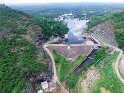 Jokowi Mau Tunda Proyek Infrastruktur, Proyek Strategis Jalan Terus