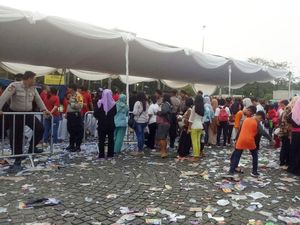 Panitia Bagi Sembako di Monas Disebut Pro-Jokowi, Ini Respons PDIP