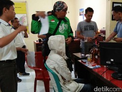 Tangkap Wanita Penjual Miras, Polisi Temukan 6 Ineks