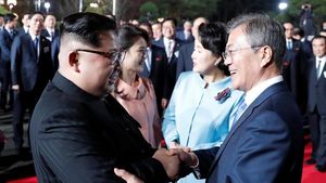 Pulang ke Korut, Begini Suasana Perpisahan Kim Jong-Un dan Moon