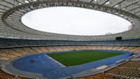 NSC Olimpiyskiy Stadium telah tiga kali direnovasi, yaitu pada 1967, 1999, 2011. Foto: Valentyn Ogirenko/Reuters