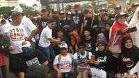 Foto: Ramai-ramai Berkaus #2019GantiPresiden di CFD Bundaran HI