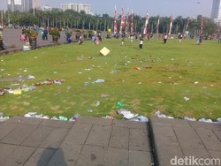 Bantah Politis, Panitia Bagi Sembako Siap Tanggung Jawab soal Sampah