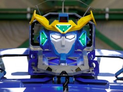 Wow! Keren Abis Kostum Transformers Versi Anak-anak Ini!