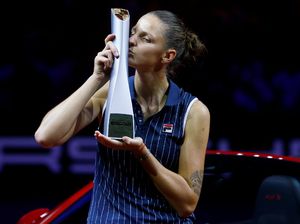 Atasi Vandeweghe, Pliskova Juara Atasi Vandeweghe, Pliskova Juara