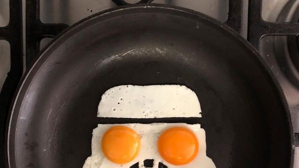 Wow! Iron Man hingga Sosok Penyihir Ini Terbuat dari Telur Ceplok