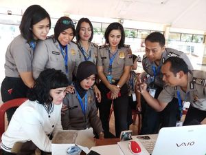 Briptu Nova yang Ijab Kabul LDR Lolos Seleksi Polisi PBB Briptu Nova yang Ijab Kabul LDR Lolos Seleksi Polisi PBB