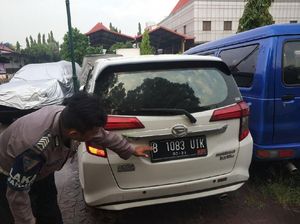 Polisi Tunggu Hasil Visum Sopir yang Tewas di Kelapa Gading Polisi Tunggu Hasil Visum Sopir yang Tewas di Kelapa Gading