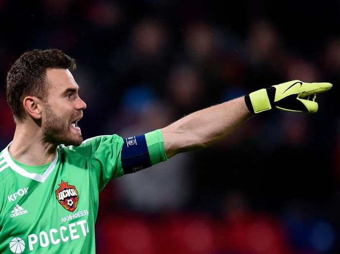 MOSCOW, RUSSIA - APRIL 18: Igor Akinfeev of PFC CSKA Moscow in action during the Russian Premier League match between PFC CSKA Moscow and FC Amkar Perm at the VEB Arena Stadium on April 18, 2018 in Moscow, Russia. (Photo by Epsilon/Getty Images)