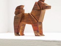 Pria Ini Raup Omzet Puluhan Juta Rupiah dari Mainan Kayu