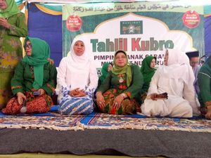 Muslimat NU Sidoarjo Klaim Dukungan ke Khofifah-Emil Solid