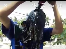 Ironi Bocah Dihukum Siraman Oli Bekas