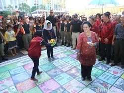 Saat Puti Mengenang Dolanan Anak
