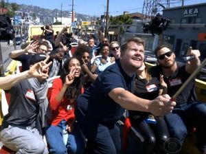 Intip Keseruan Pemeran Avengers: Infinity War Naik Bus