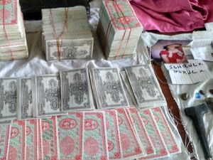 Mengaku Bisa Gandakan Uang Ratusan Juta Rupiah, Roslina Dibekuk Mengaku Bisa Gandakan Uang Ratusan Juta Rupiah, Roslina Dibekuk