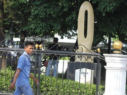 Secuil Cerita Tugu Nol Kilometer Kota Surabaya yang Terlupakan