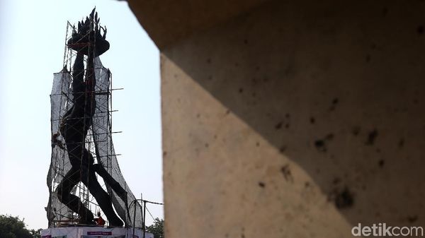 Konservasi Patung Pemuda Senayan