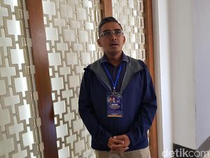 Gagal Maju di Pilwalkot Bandung, Farhan Nyaleg Lewat NasDem