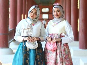 Cantiknya Dian Pelangi hingga Natasha Rizky Pakai Hijab dengan Hanbok Cantiknya Dian Pelangi hingga Natasha Rizky Pakai Hijab dengan Hanbok