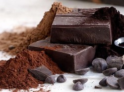 Cokelat Bisa Atasi Batuk Lebih Baik dari Obat Codeine?