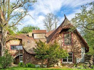 Rumah Dongeng Gingerbread House Dijual Rp 30 Miliar