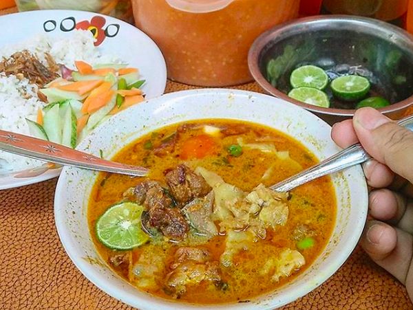 Netizen Pamer 10 Racikan Soto Tangkar yang Gurih Nikmat