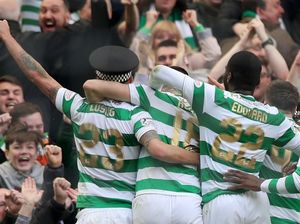 Perayaan Gol Pemain Celtic yang Bikin Polisi Kesal
