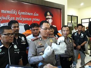 Polisi Tangkap 6 Orang Pengedar Narkoba di Bekasi