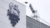 Sementara di Eropa, Preston North End menjadi tim pertama yang bisa menyandang gelar tak terkalahkan pada musim 1888/1889. (Foto: Mark Robinson/Getty Images)