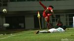 Foto: Indonesia vs Korea Utara Tanpa Pemenang