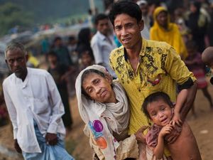 Inggris Kecam Facebook Soal Hoax dan Rohingya