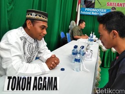 Bukan Polisi, Pelanggar Lalin ini Lebih Ndredeg Ketemu Ustaz