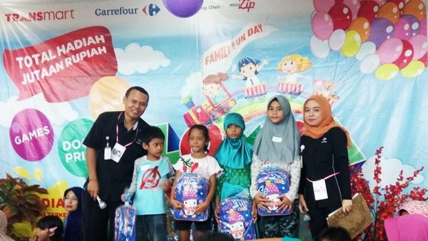 Keseruan Lomba Mewarnai di Transmart Carrefour