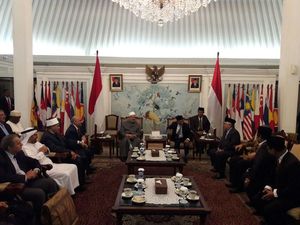 Selain Bertemu Jokowi, Grand Seikh Al Azhar akan Kunjungi Gontor Selain Bertemu Jokowi, Grand Seikh Al Azhar akan Kunjungi Gontor