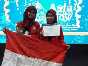 Bikin Balsam Bawang, 2 Mahasiswi Unhas Sabet Juara di Malaysia