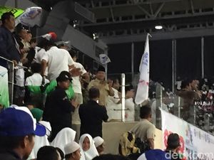 Prabowo: Jika Jadi Presiden, Saya Sejahterakan Kaum Buruh Prabowo: Jika Jadi Presiden, Saya Sejahterakan Kaum Buruh