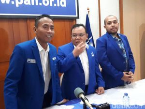 PAN ke PSI: Prabowo-Amien ke Mekah Bukan Bujuk Rizieq Pulang PAN ke PSI: Prabowo-Amien ke Mekah Bukan Bujuk Rizieq Pulang