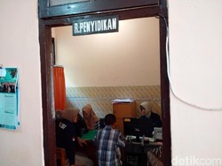 Begini Kondisi Bocah Dihukum Mandi Oli Bekas di Sleman