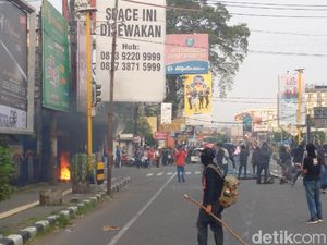 Akan Dampingi Kasus Aksi Rusuh, Anggota LBH Yogya Dipukuli Polisi Akan Dampingi Kasus Aksi Rusuh, Anggota LBH Yogya Dipukuli Polisi