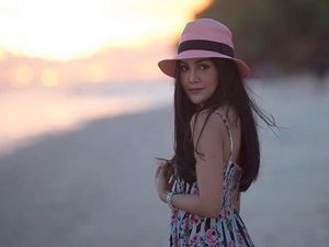 Sosialita Anak Bos Perusahaan Wine Thailand & Keindahan Bali