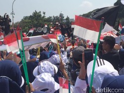 UMP Naik 8,03%, Jadi Berapa Upah di DKI Tahun Depan?