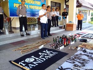 Demo Berujung Bakar Pospol di Yogya, Polisi Amankan 55 Molotov