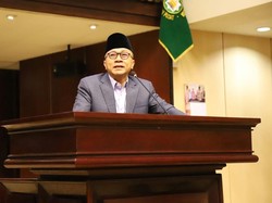 Zulkifli Hasan: Masjid Pusat Kebangkitan Umat